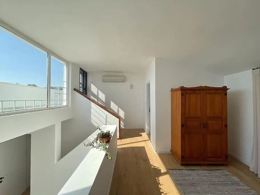 Private Villa 5-Bedroom With Pool And Sea View In Central Bodrum