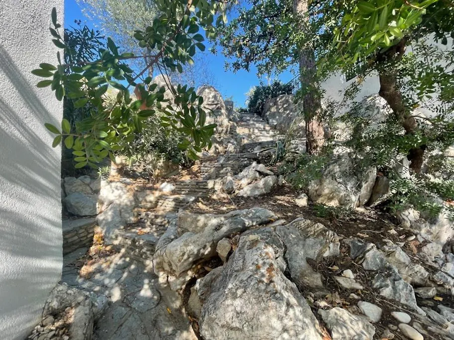 Private Villa 5-Bedroom With Pool And Sea View In Central Bodrum